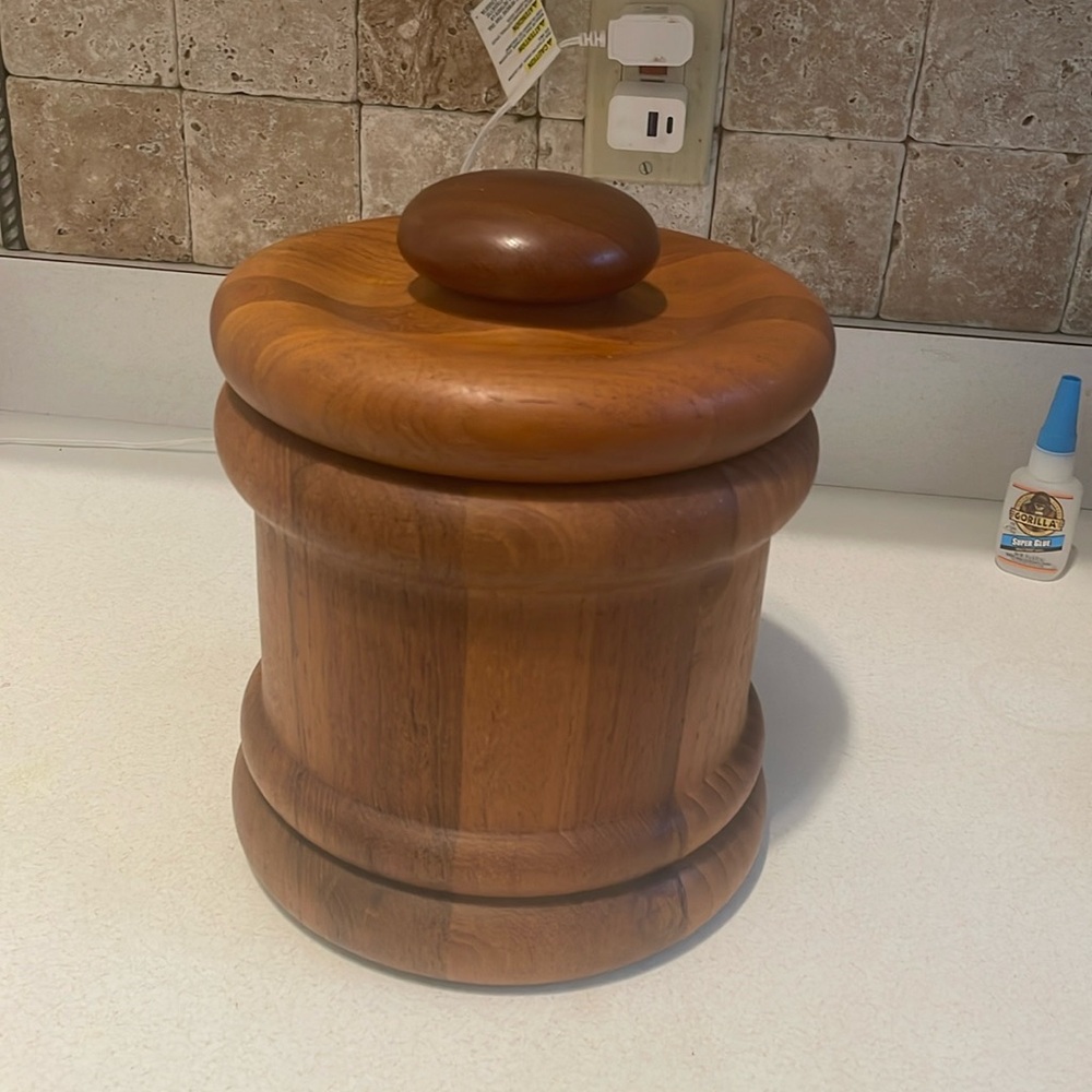 Danish ice bucket
